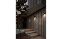 Aleria Vägglampa Svart IP44