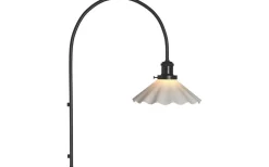 August Vägglampa Veckad 60cm Opal