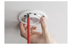 Comfort Smart ISO Spotlight 2700K 6W Vit IP44