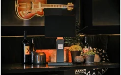 In Love Bordlampa 56,5cm Matt Svart