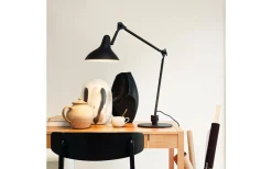 Lotus Skrivbordslampa 85cm Svart