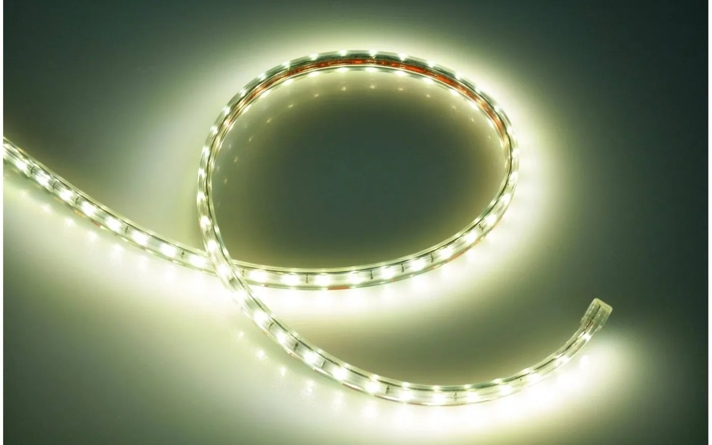 M1 LEDstrip 230V 4,5W/m 4000K 1m Cut Metervara IP44